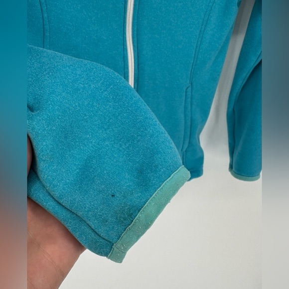 The North Face Girls Full Zip Up Glacier Fleece Sweater - Picture 2 of 16